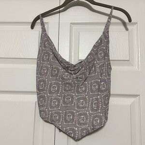 Style Rack Strappy Patterned Cami Top in Gray/Beige Size Medium VGUC